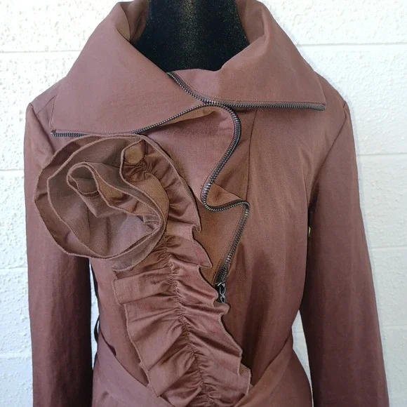 Samuel Dong Brown Ruffle Rosette Bubble Hem Trench Coat Jacket Womens Small - Picture 10 of 10